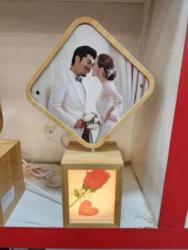 LED ROTATING BOX WITH 4 PICTURE